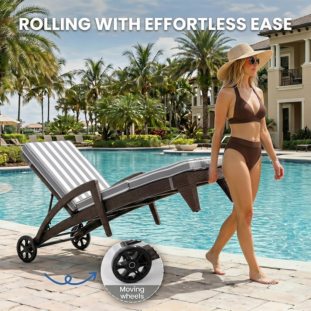 Set of 4 Stripe Rattan Patio Chaise Lounges